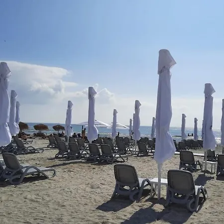 Holiday Rezidence Kazeboo Beach *